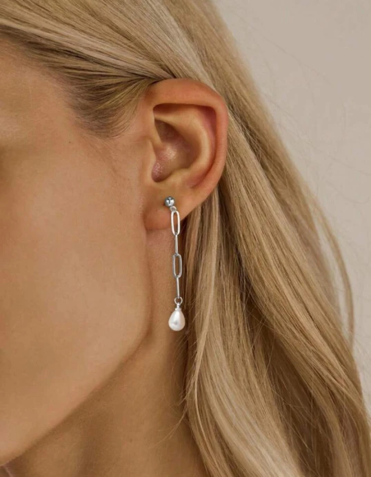 Pearl Dangle Earrings