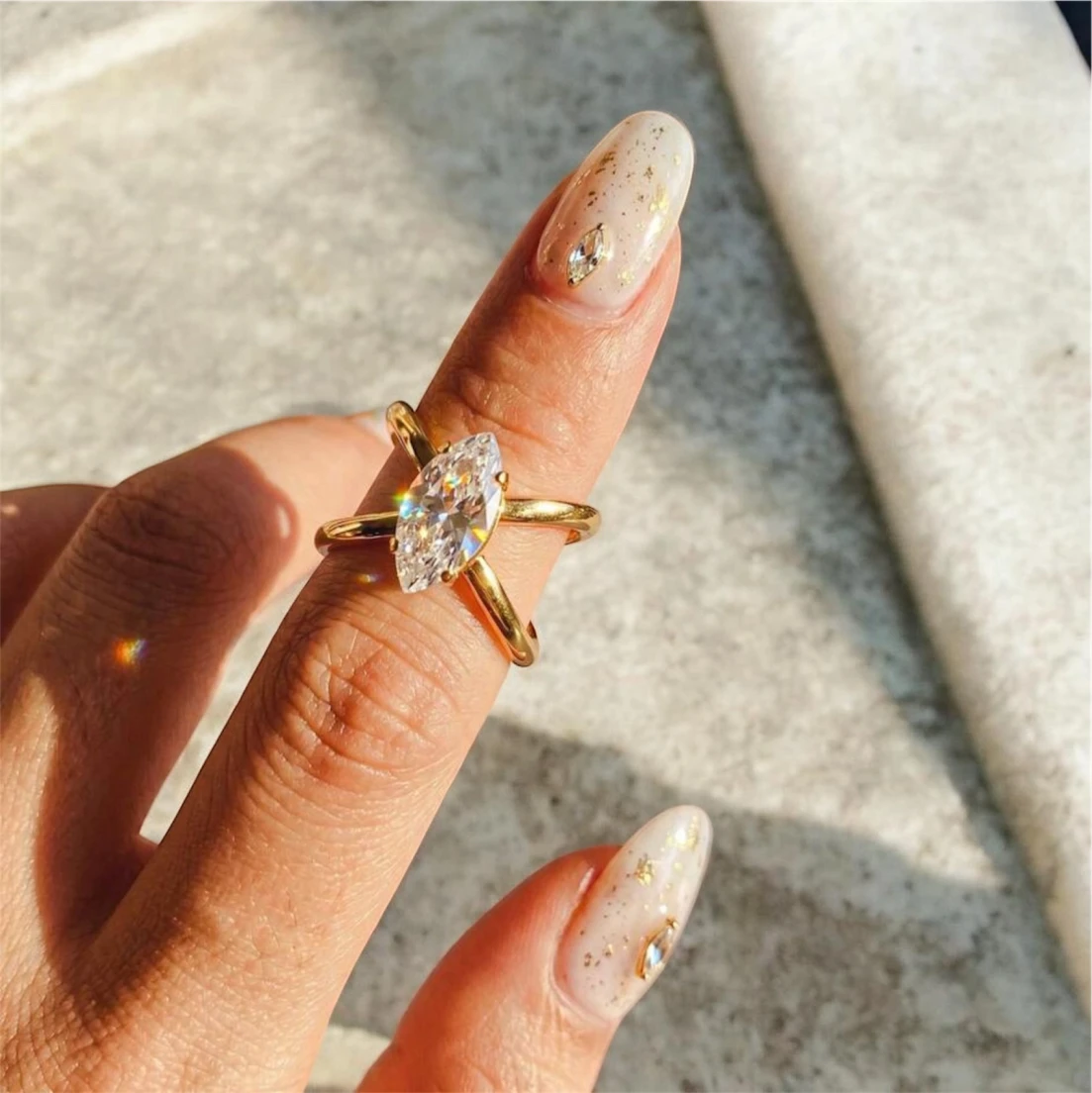 Criss Cross Zircon Ring