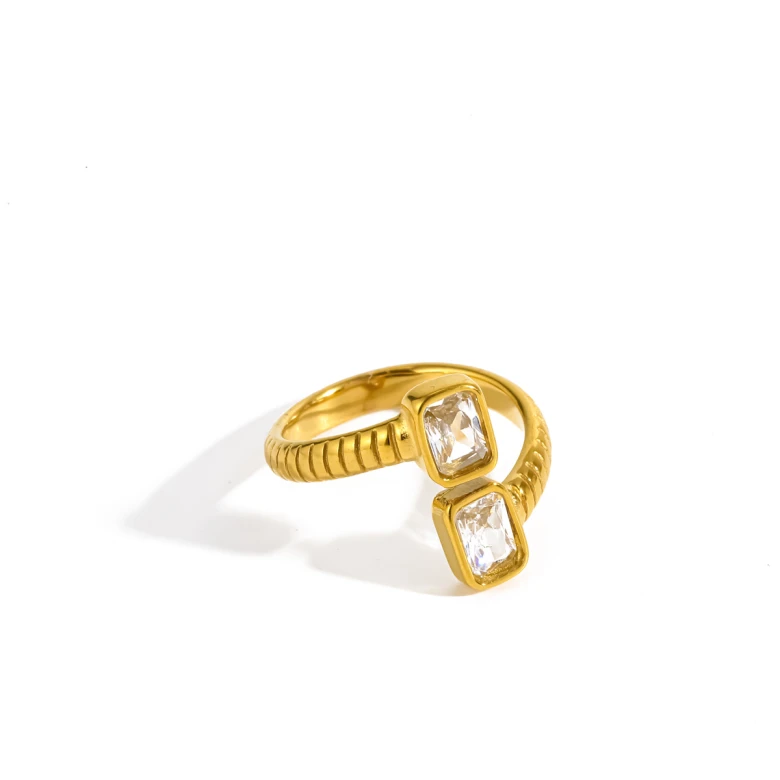 Wrap Zircon Ring