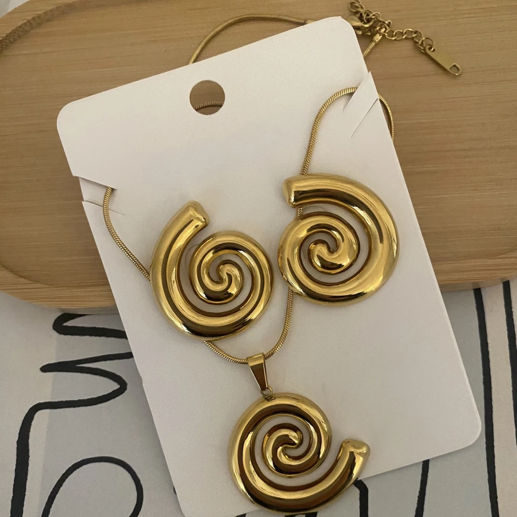 Golden Swirl Set